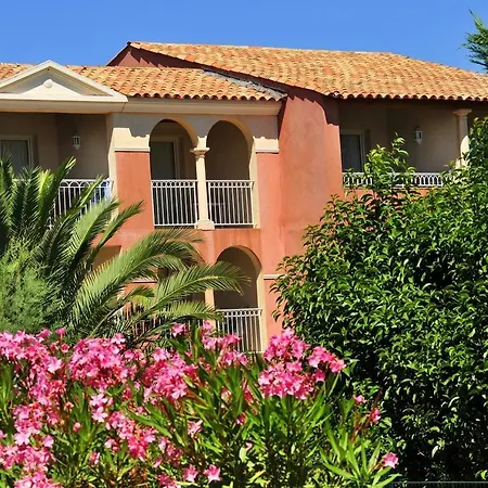 Le Hameau De La Pinede - Maeva *