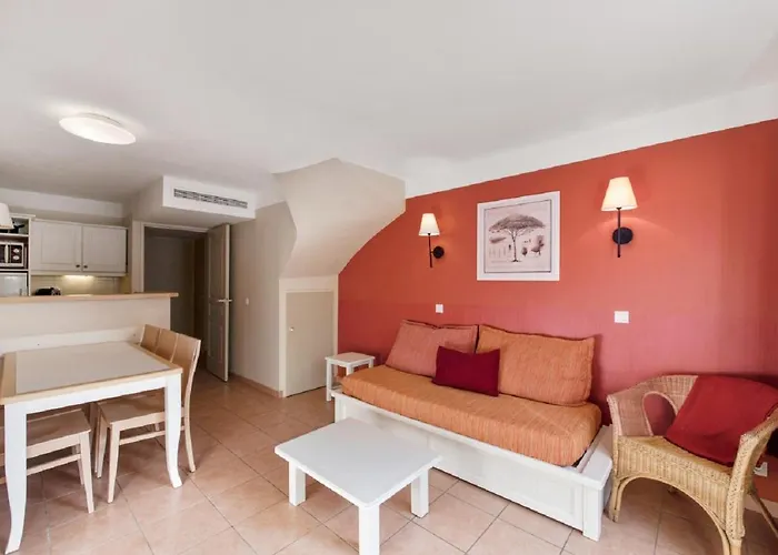 Lägenhet Le Hameau De La Pinede - Maeva *